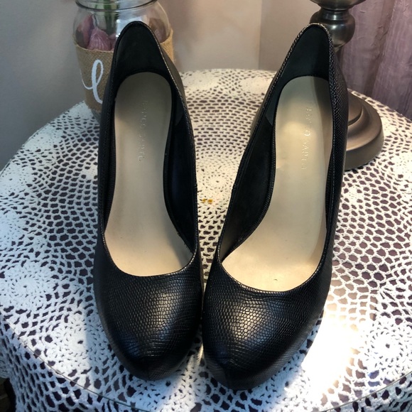 Black pumps - Picture 2 of 4